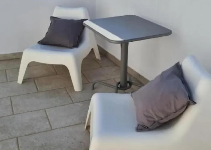 La Cruz 8 Silhouse *